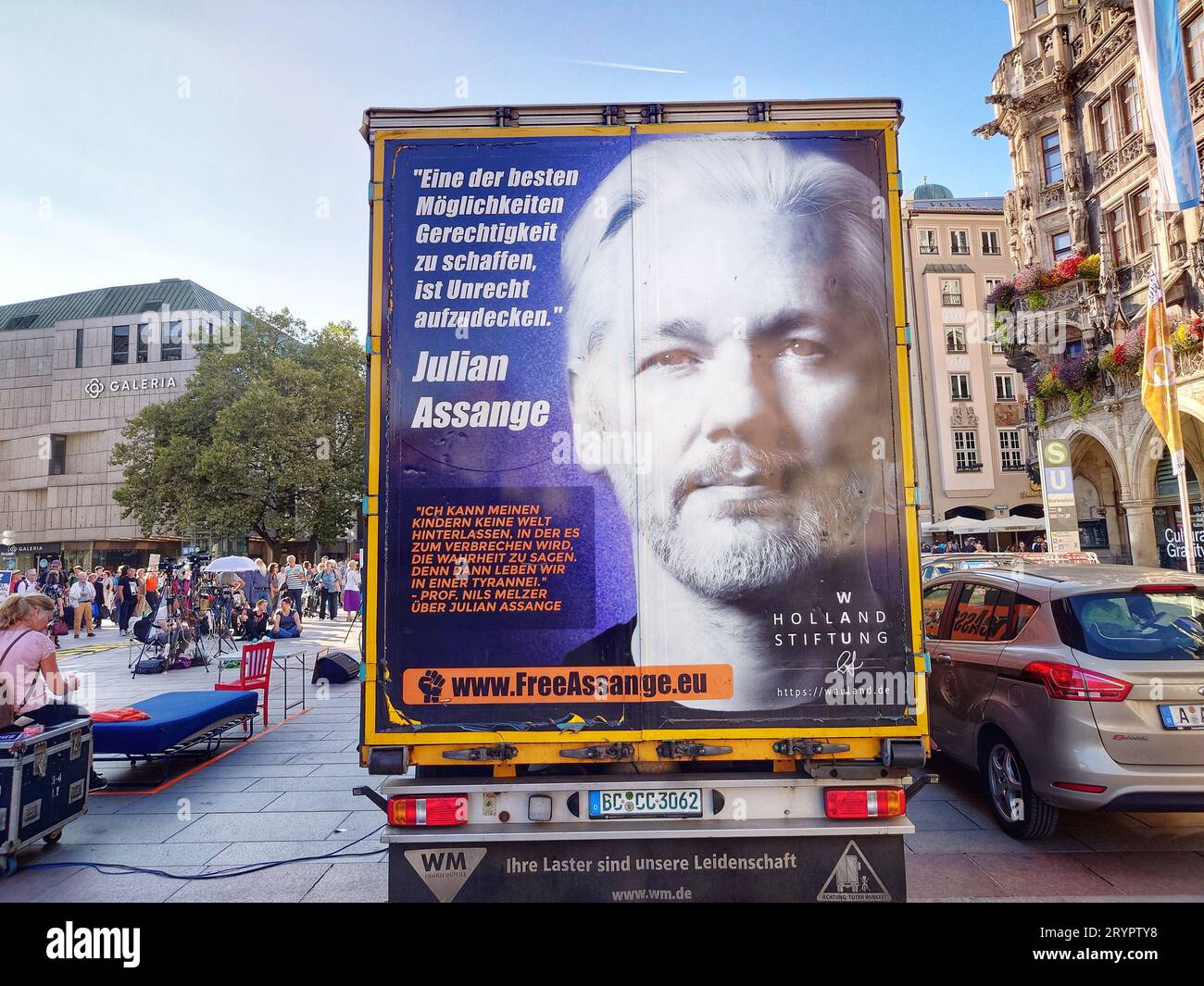 Wau holland hi-res stock photography and images - Alamy